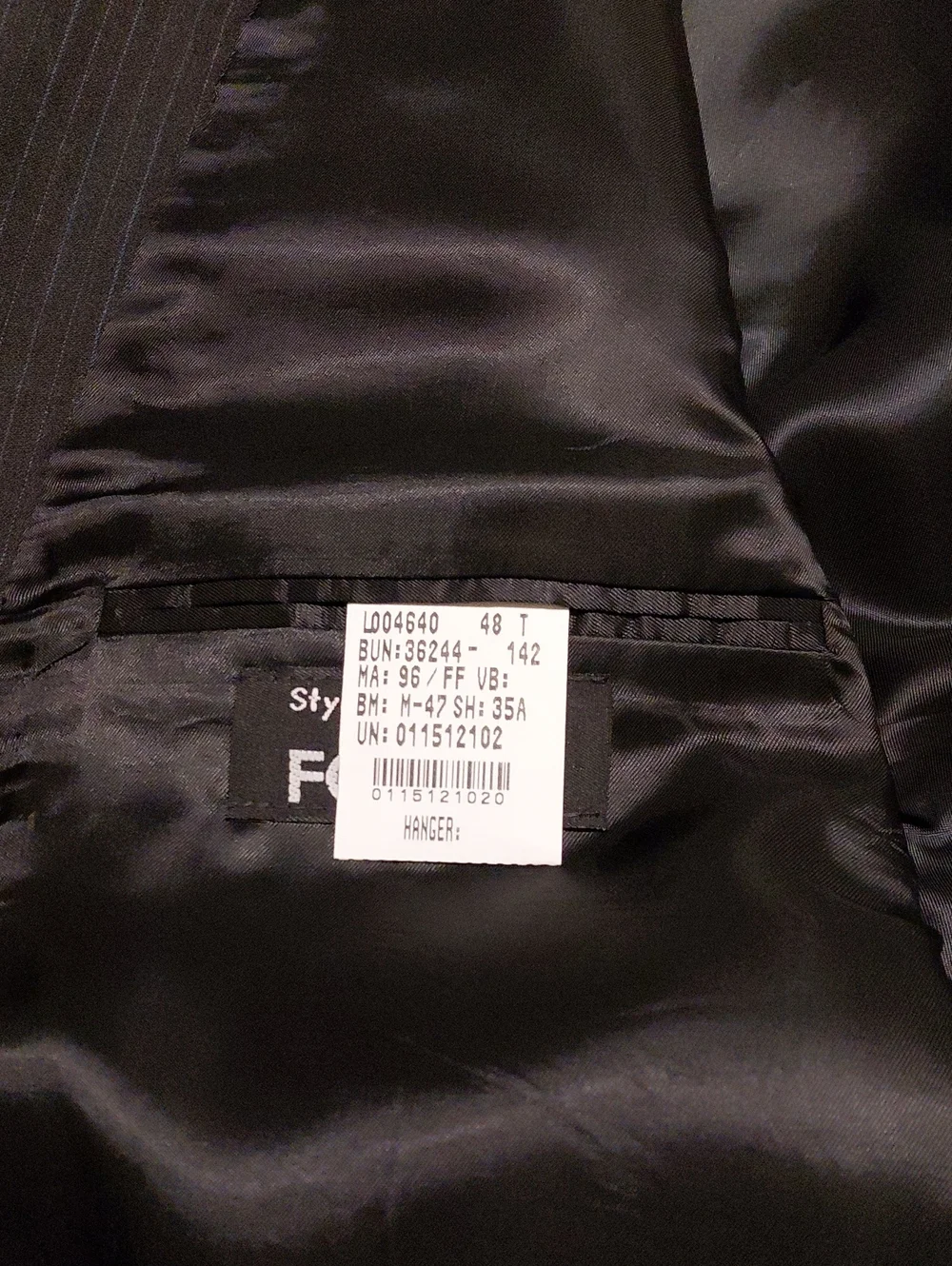 Chaps Men's Charcoal Pinstriped Suit 48L 43W Trousers Wool/Cashmere Blend NWT